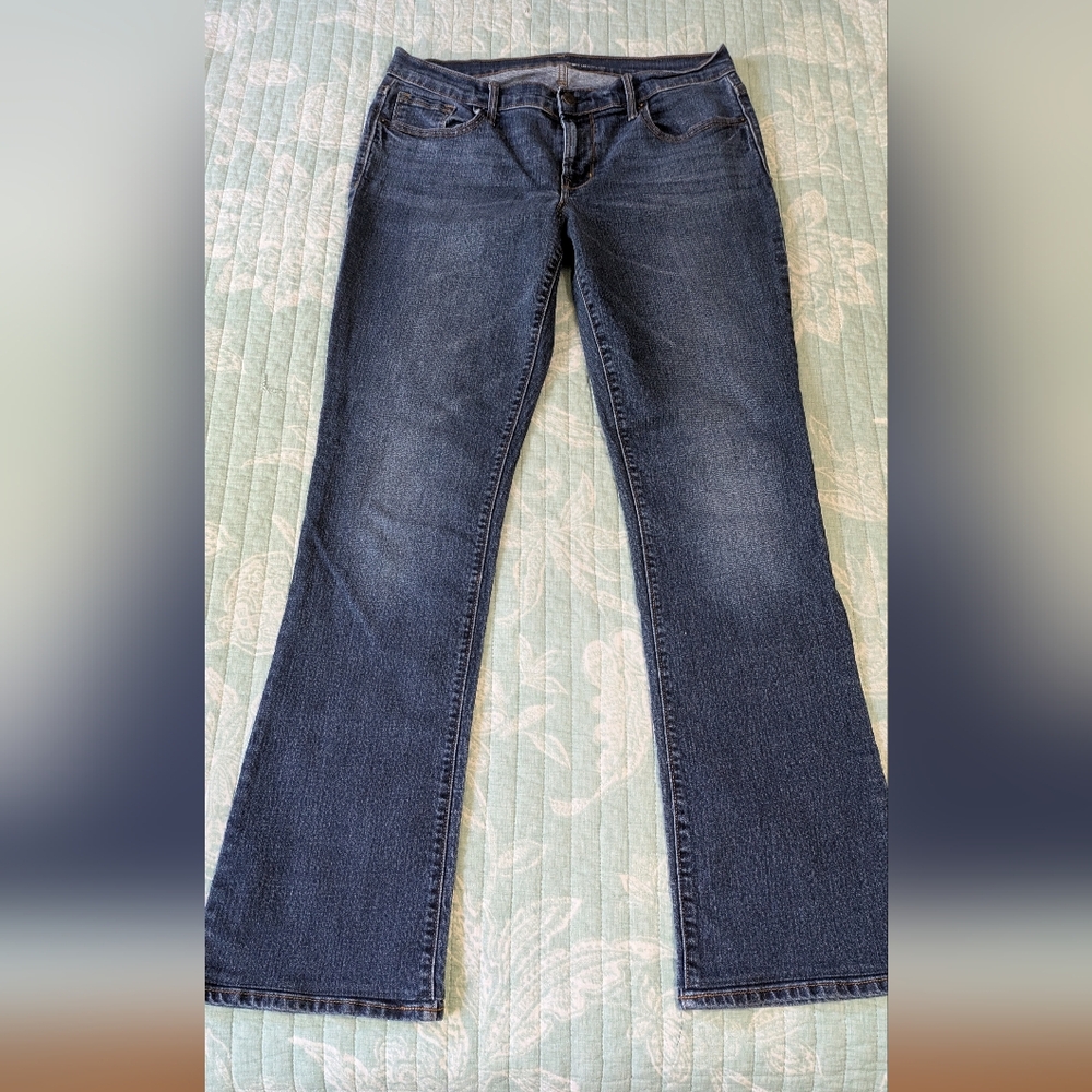 Old Navy Blue Boot Cut Jeans Classic Style. Size 8 long.